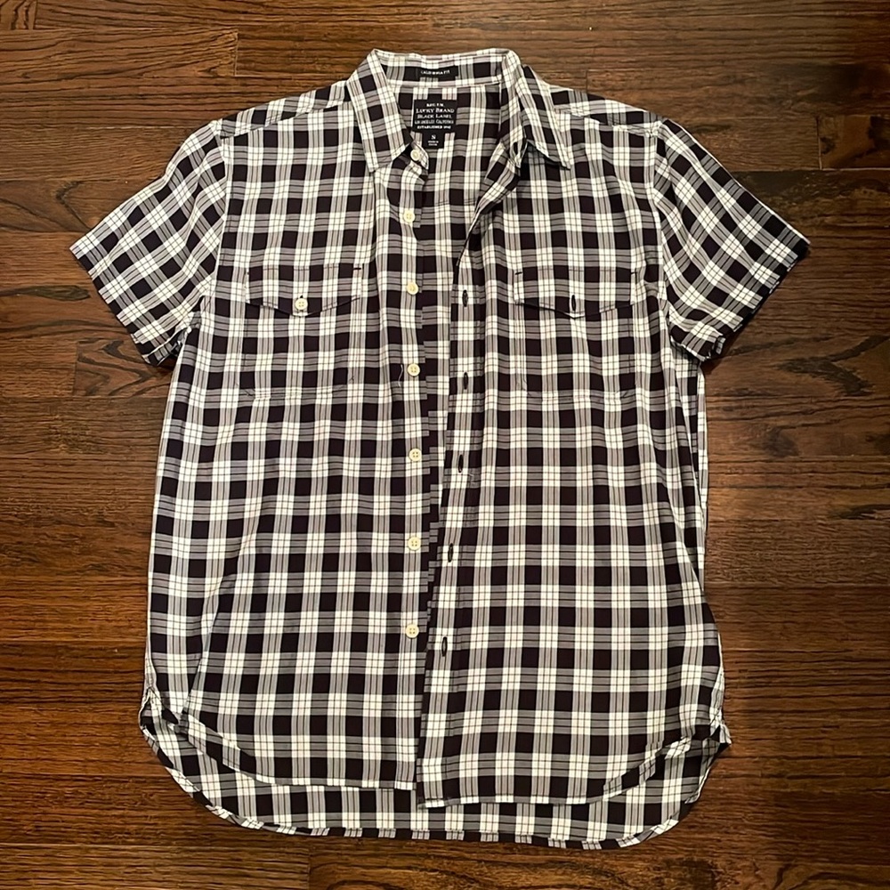 Lucky brand Men’s size S short sleeve button up